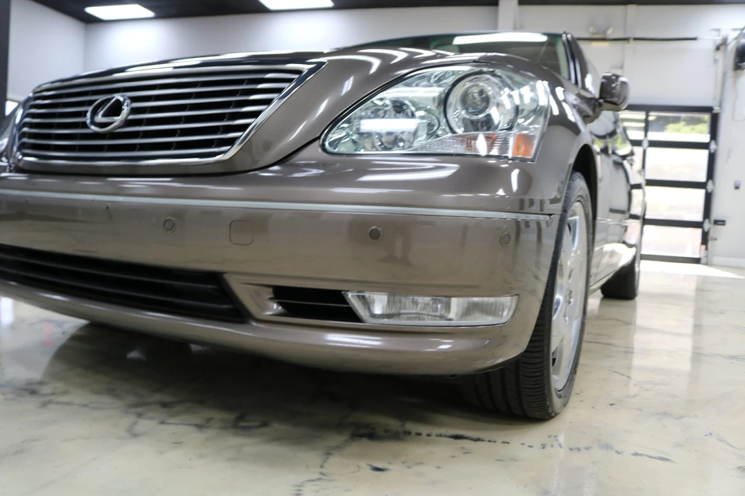 2006 Lexus LS 3rd Gen - Image 17 of 31