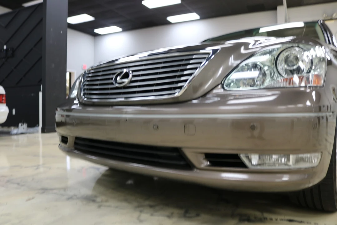 2006 Lexus LS 3rd Gen - Image 18 of 31