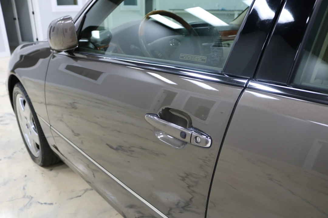 2006 Lexus LS 3rd Gen - Image 25 of 31