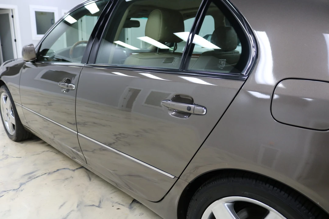 2006 Lexus LS 3rd Gen - Image 26 of 31