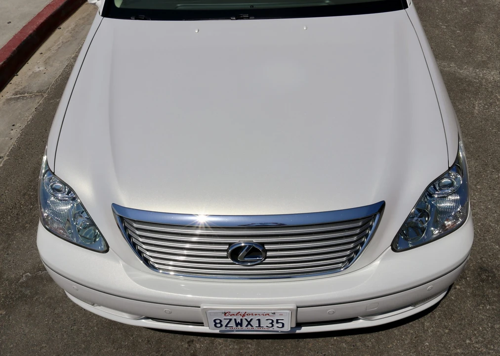 2006 Lexus LS 3rd Gen - Image 16 of 31