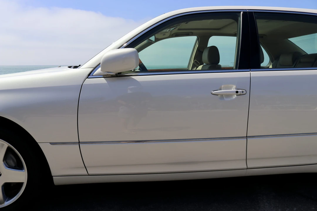 2006 Lexus LS 3rd Gen - Image 30 of 31
