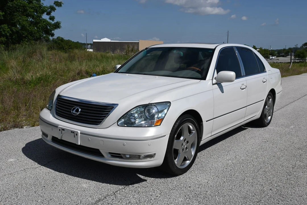 2006 Lexus LS 3rd Gen - Image 7 of 31