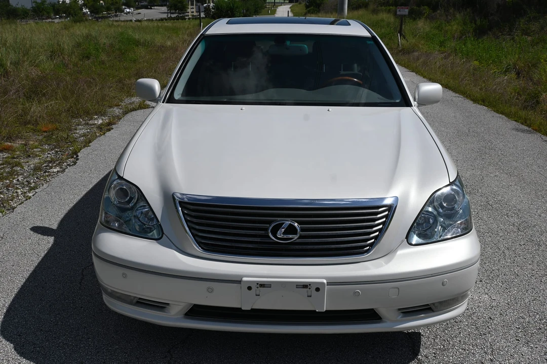 2006 Lexus LS 3rd Gen - Image 4 of 31