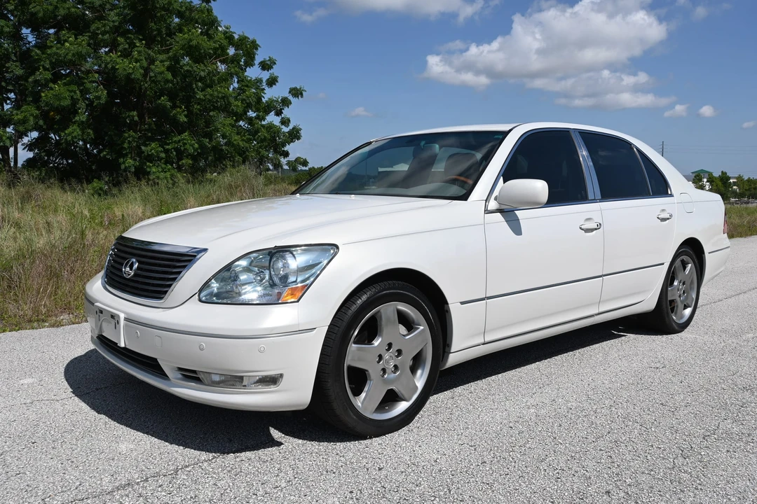 2006 Lexus LS 3rd Gen - Image 11 of 31