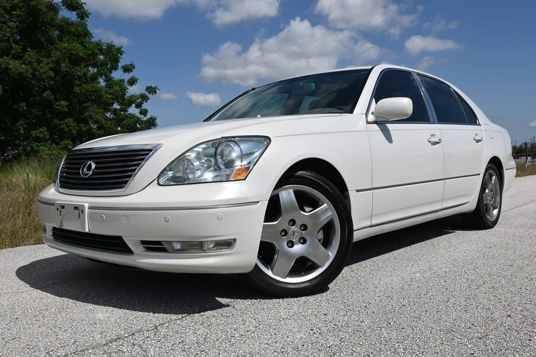 2006 Lexus LS 3rd Gen - Image 10 of 31