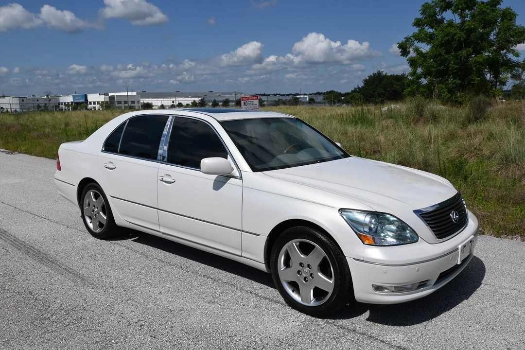 2006 Lexus LS 3rd Gen - Image 28 of 31