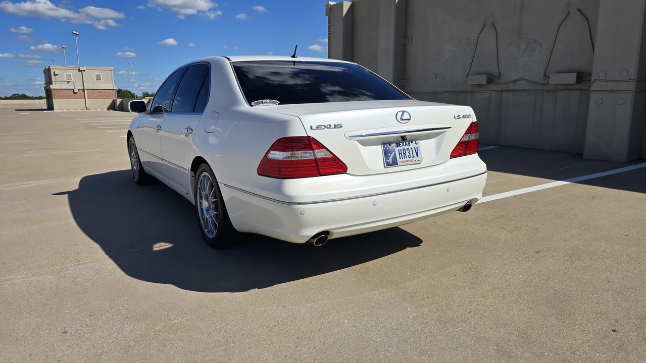 2006 Lexus LS 3rd Gen - Image 20 of 31