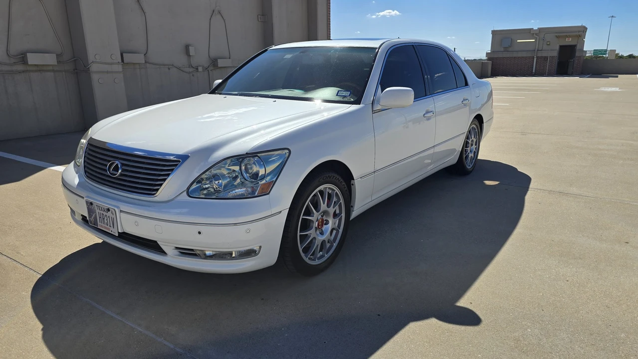 2006 Lexus LS 3rd Gen - Image 13 of 31