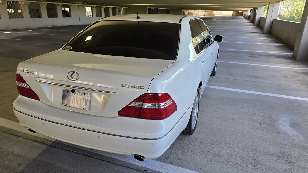 2006 Lexus LS 3rd Gen - Image 30 of 31