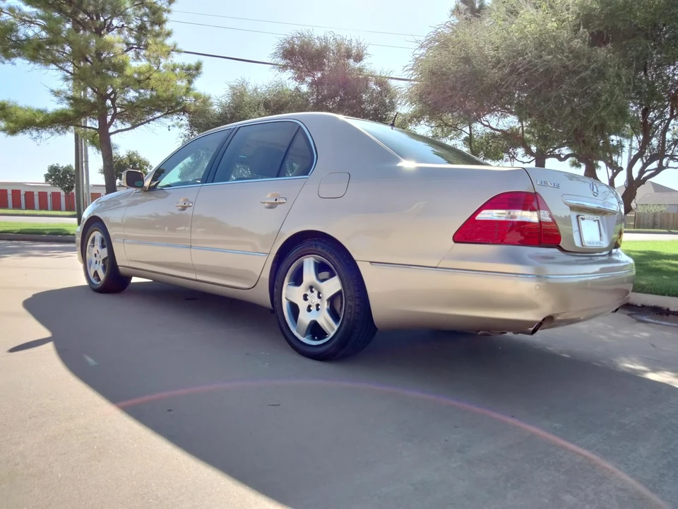 2006 Lexus LS 4th Gen - Image 31 of 31