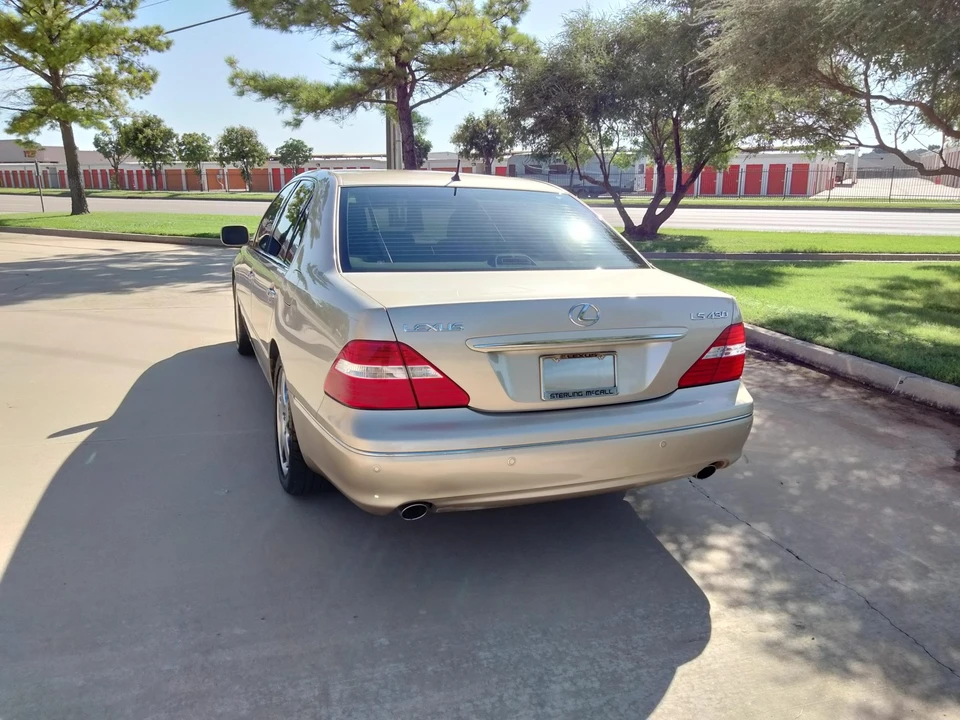 2006 Lexus LS 4th Gen - Image 27 of 31