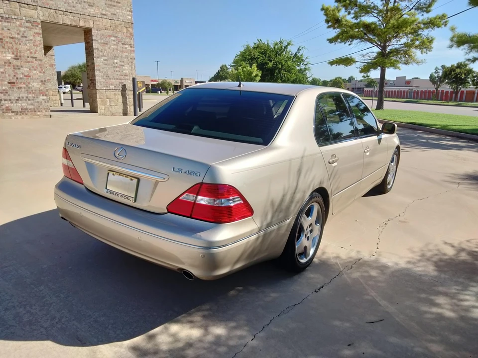 2006 Lexus LS 4th Gen - Image 20 of 31