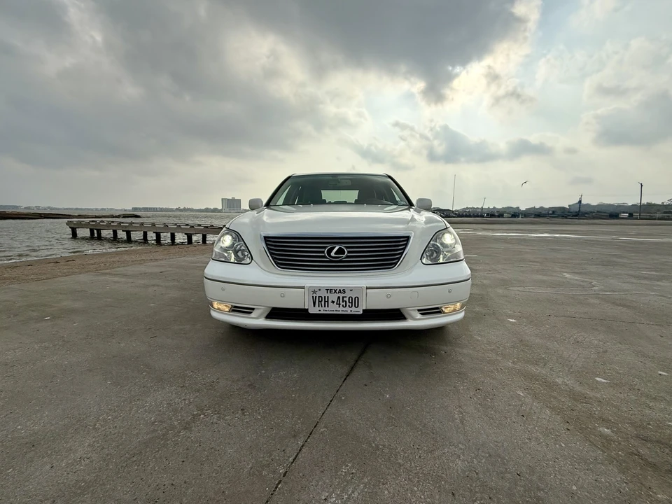 2006 Lexus LS 3rd Gen - Image 7 of 31