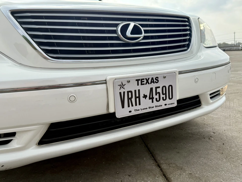 2006 Lexus LS 3rd Gen - Image 28 of 31
