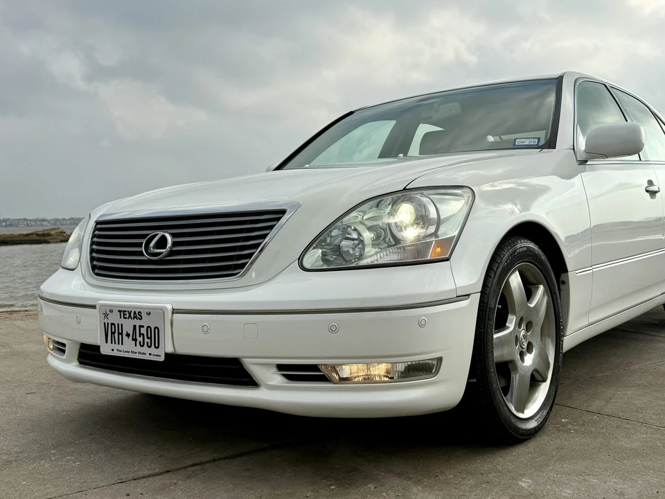 2006 Lexus LS 3rd Gen - Image 25 of 31