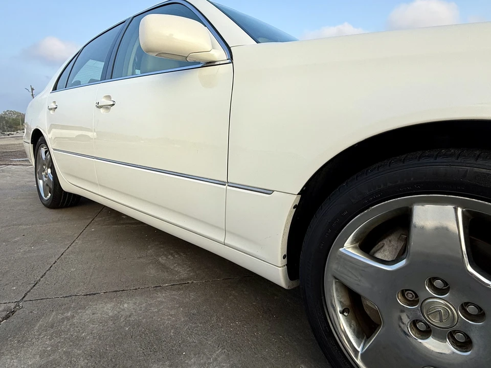 2006 Lexus LS 3rd Gen - Image 31 of 31