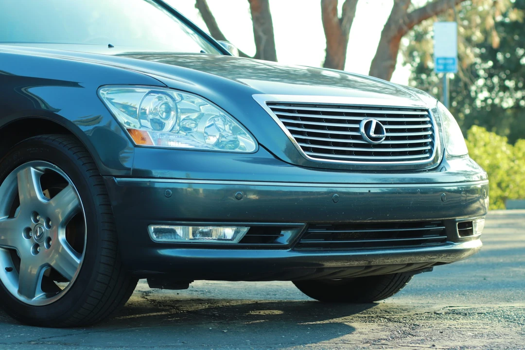 2006 Lexus LS 3rd Gen - Image 22 of 31