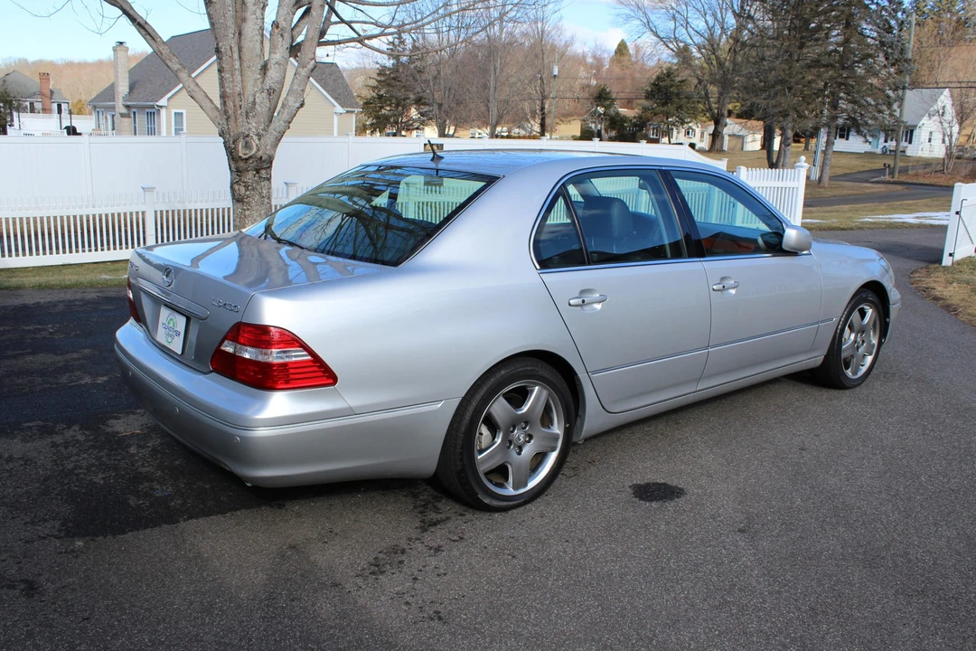 2006 Lexus LS 3rd Gen - Image 6 of 31