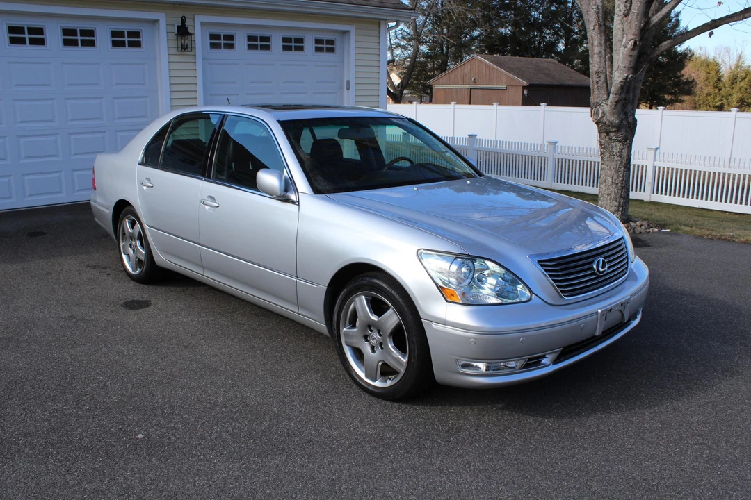 2006 Lexus LS 3rd Gen - Image 8 of 31