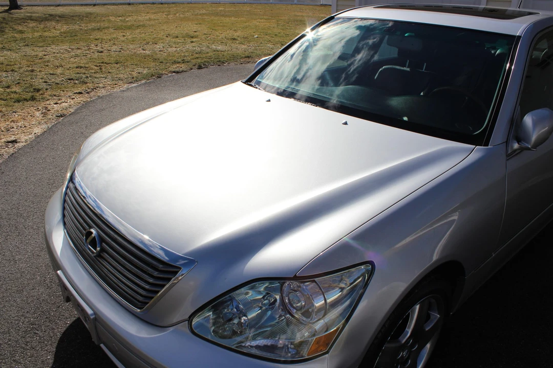 2006 Lexus LS 3rd Gen - Image 11 of 31
