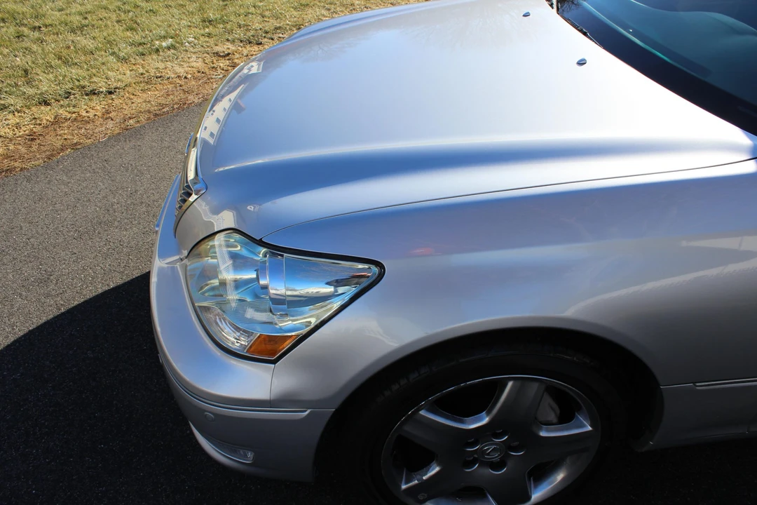 2006 Lexus LS 3rd Gen - Image 12 of 31