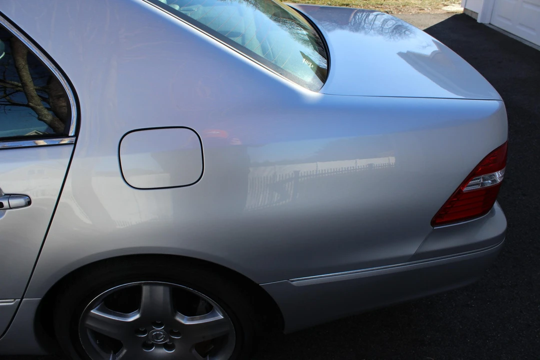 2006 Lexus LS 3rd Gen - Image 20 of 31