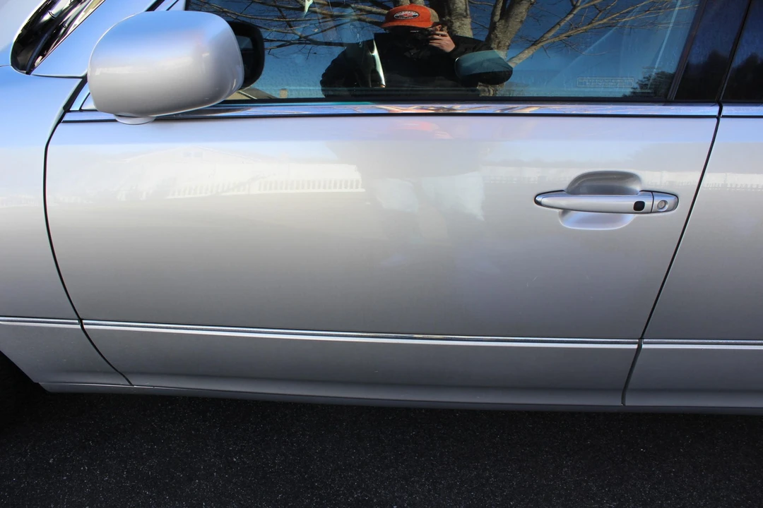 2006 Lexus LS 3rd Gen - Image 17 of 31