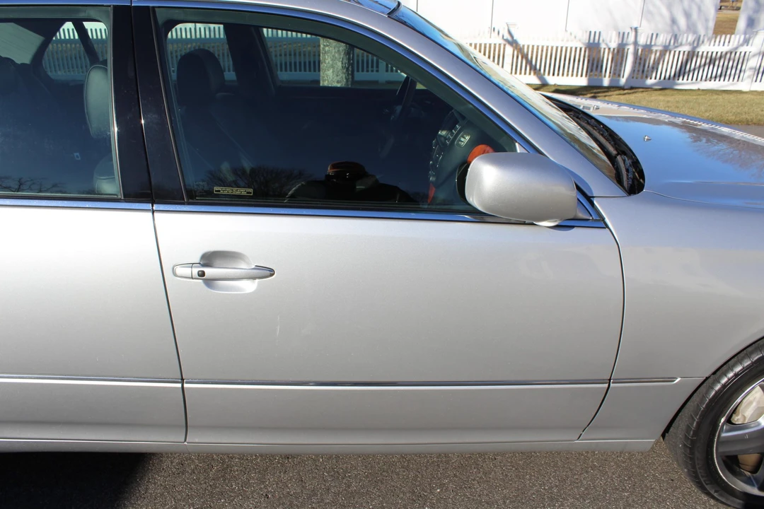 2006 Lexus LS 3rd Gen - Image 31 of 31