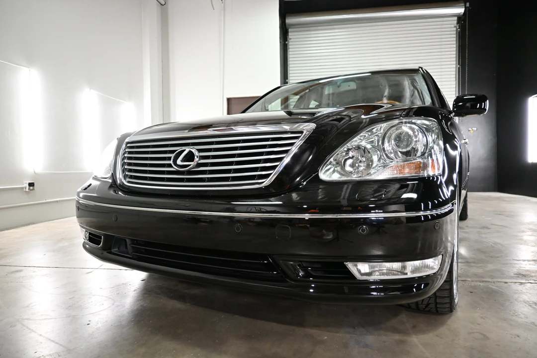 2006 Lexus LS 3rd Gen - Image 15 of 31