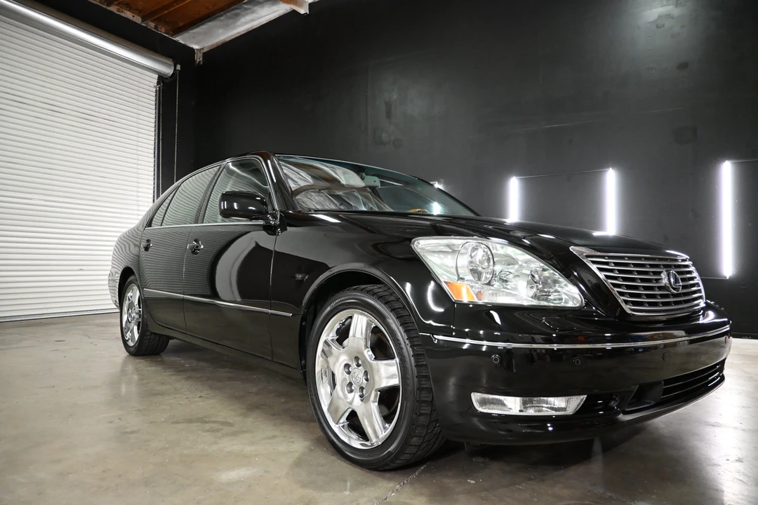 2006 Lexus LS 3rd Gen - Image 13 of 31