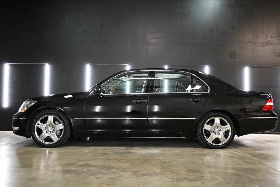 2006 Lexus LS 3rd Gen - Image 20 of 31