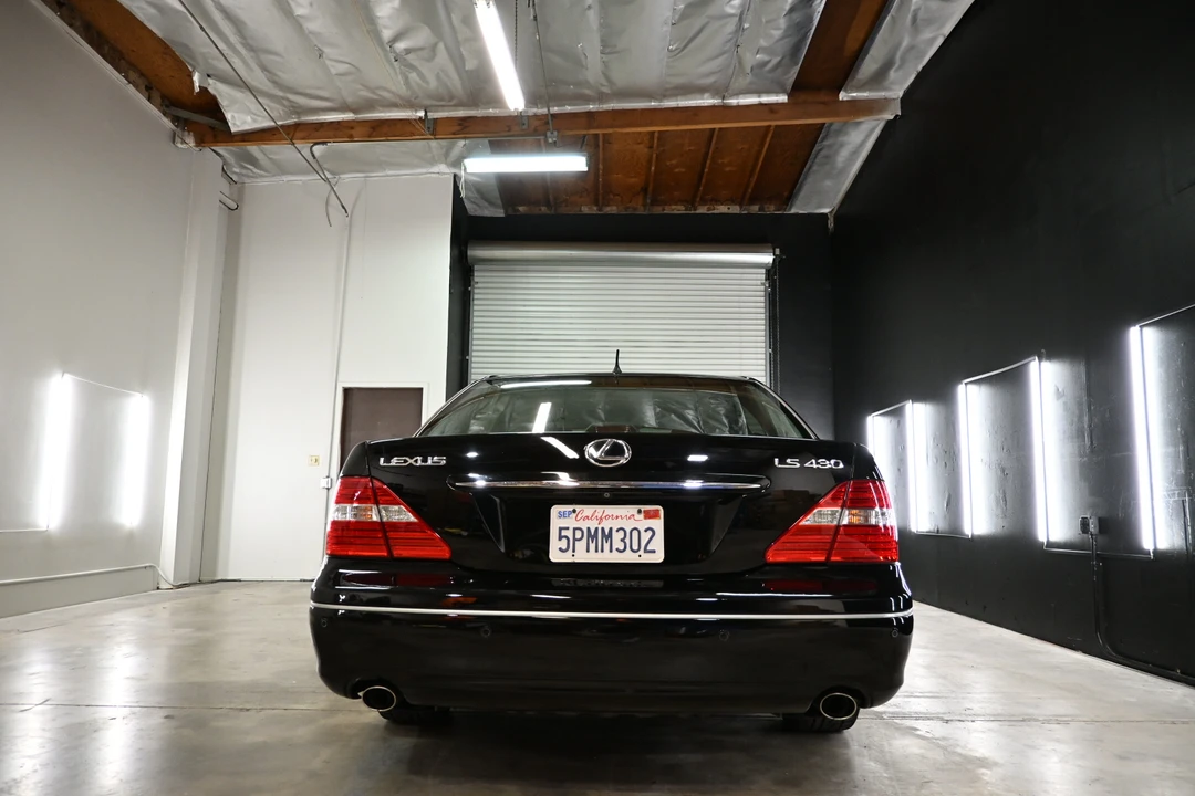 2006 Lexus LS 3rd Gen - Image 25 of 31