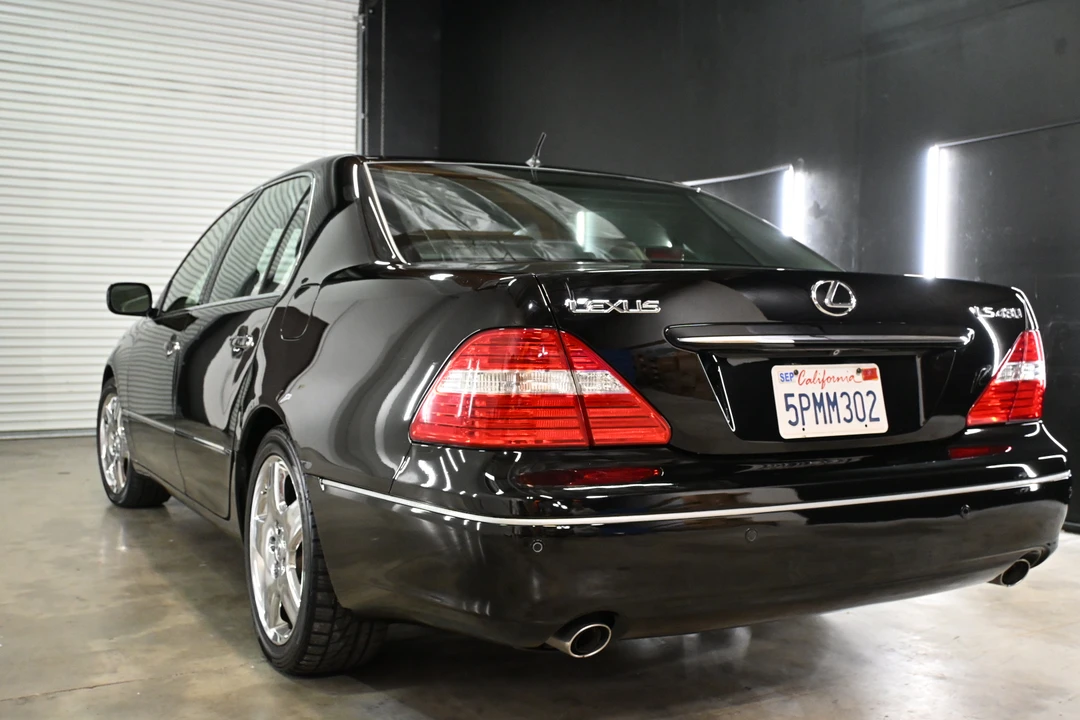 2006 Lexus LS 3rd Gen - Image 24 of 31