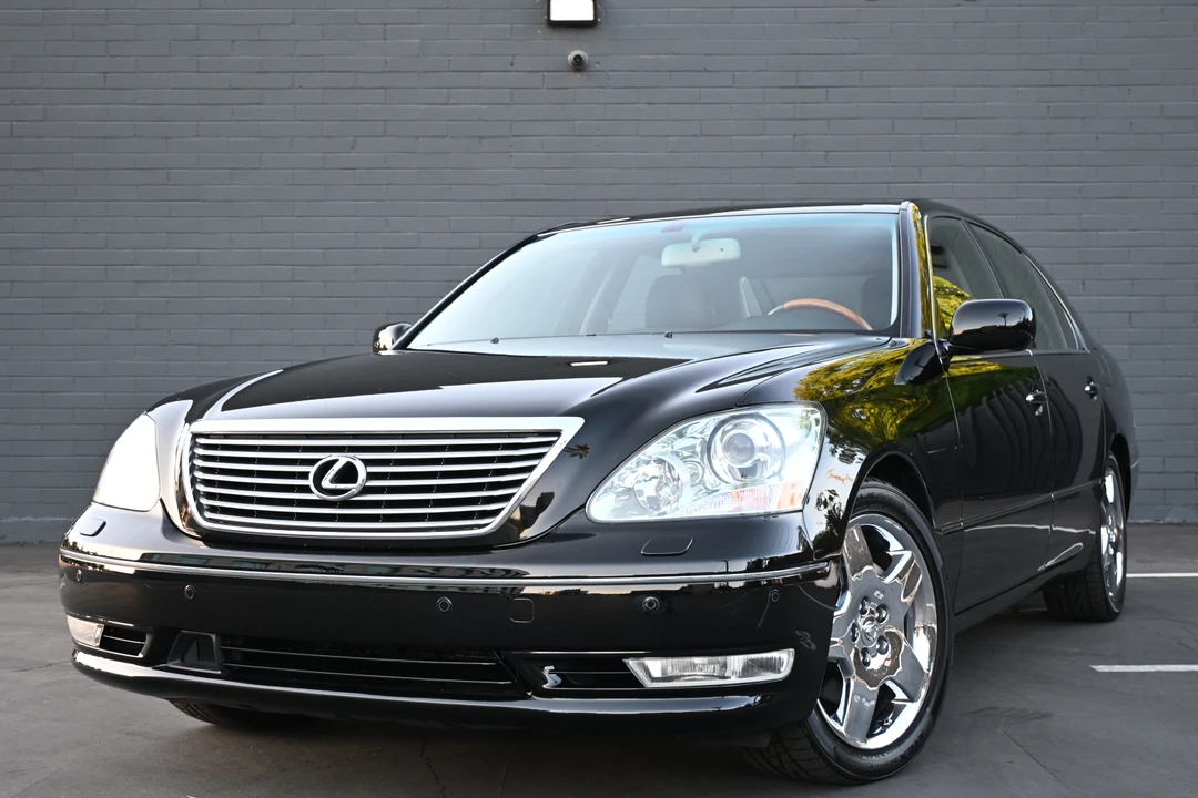2006 Lexus LS 3rd Gen - Image 4 of 31