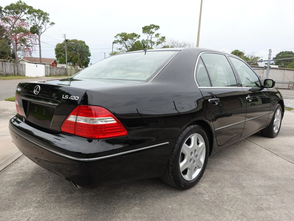 2006 Lexus LS 3rd Gen - Image 6 of 31