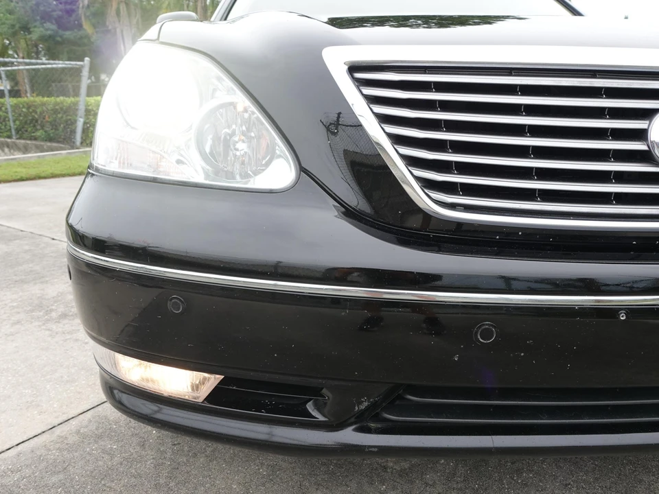 2006 Lexus LS 3rd Gen - Image 16 of 31
