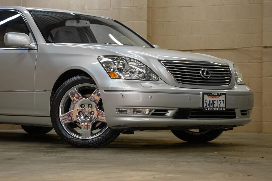 2006 Lexus LS 3rd Gen - Image 29 of 31