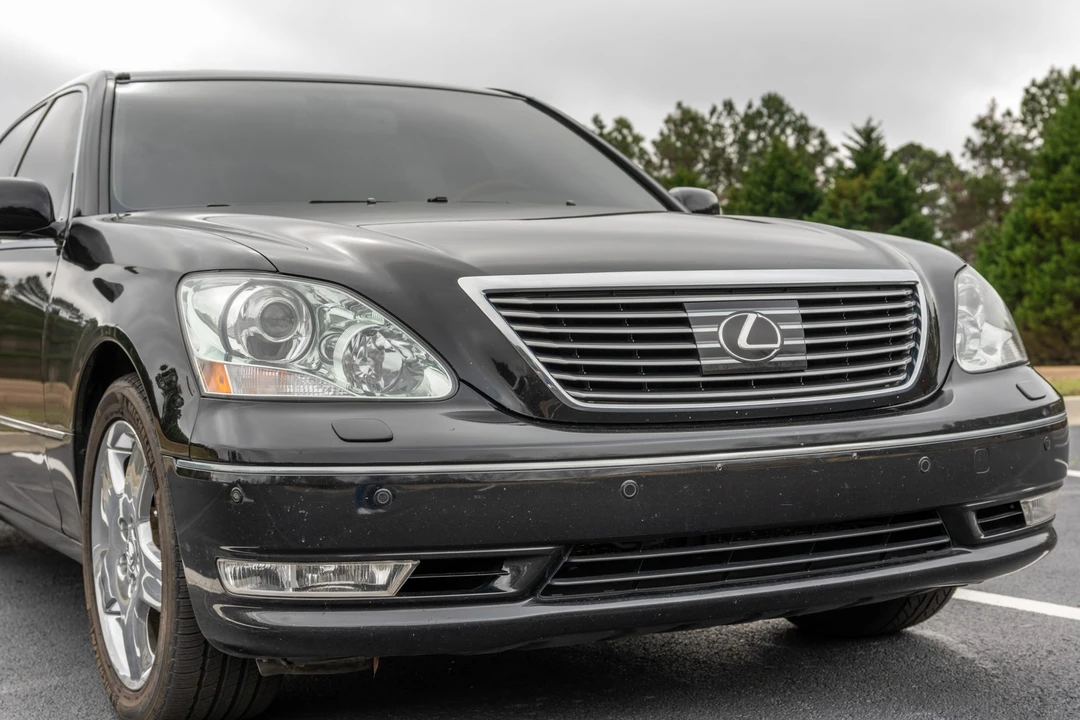 2006 Lexus LS 3rd Gen - Image 20 of 31