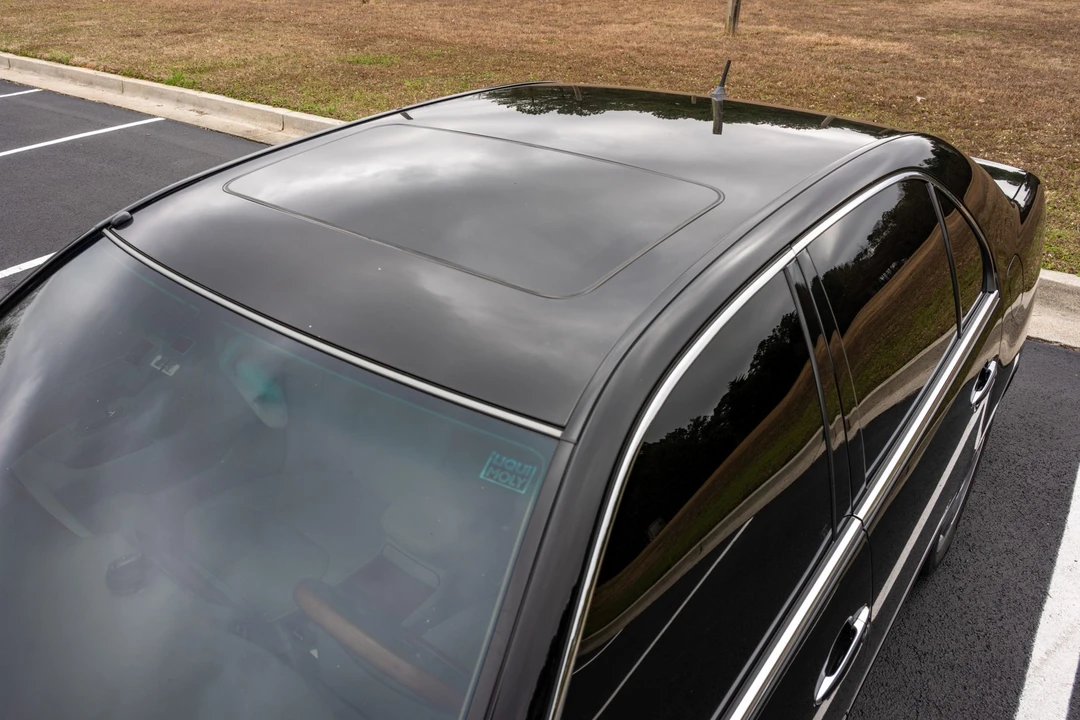 2006 Lexus LS 3rd Gen - Image 29 of 31