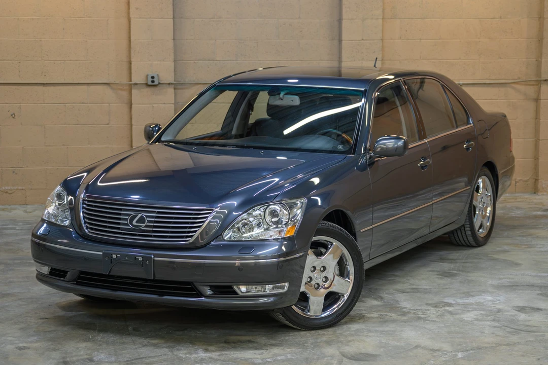 2006 Lexus LS 3rd Gen - Image 3 of 31