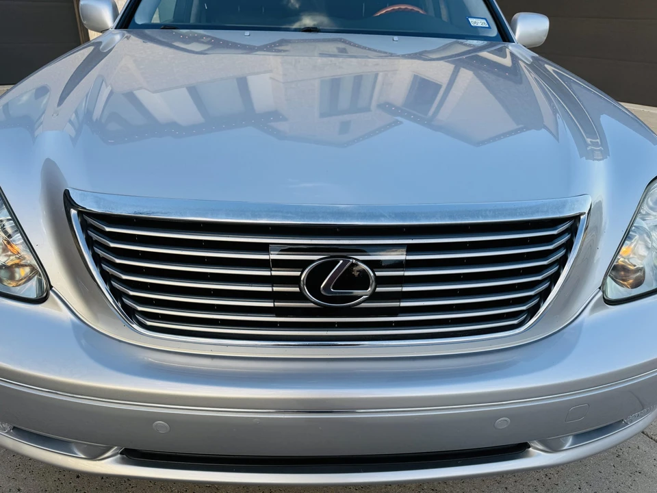 2006 Lexus LS 3rd Gen - Image 29 of 31