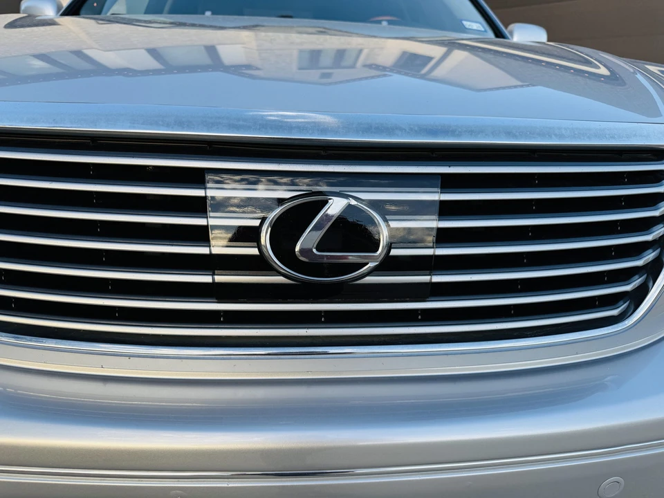 2006 Lexus LS 3rd Gen - Image 30 of 31