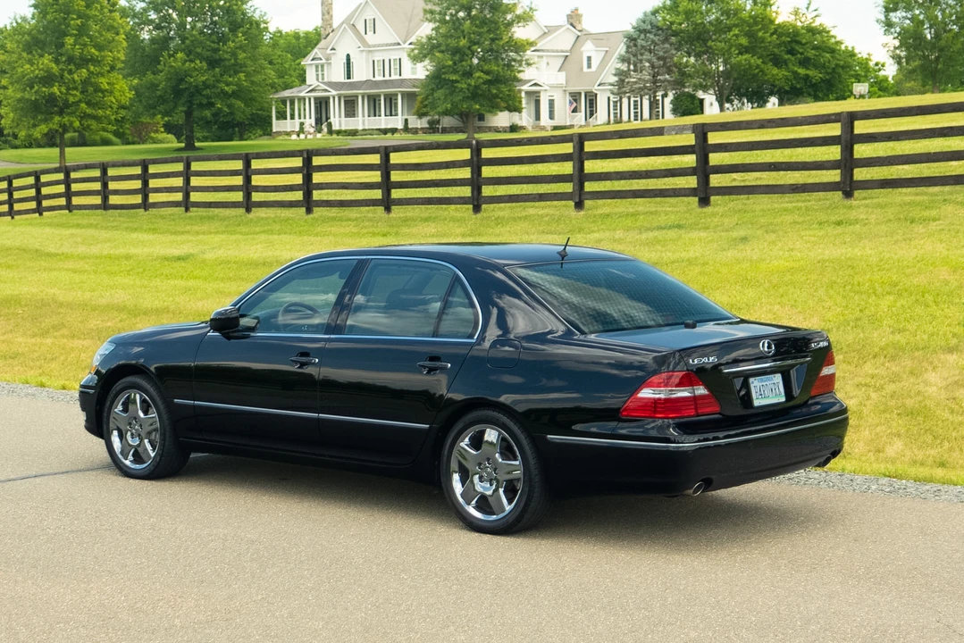 2006 Lexus LS 3rd Gen - Image 31 of 31