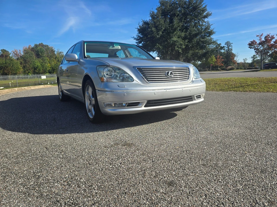 2006 Lexus LS 3rd Gen - Image 6 of 31