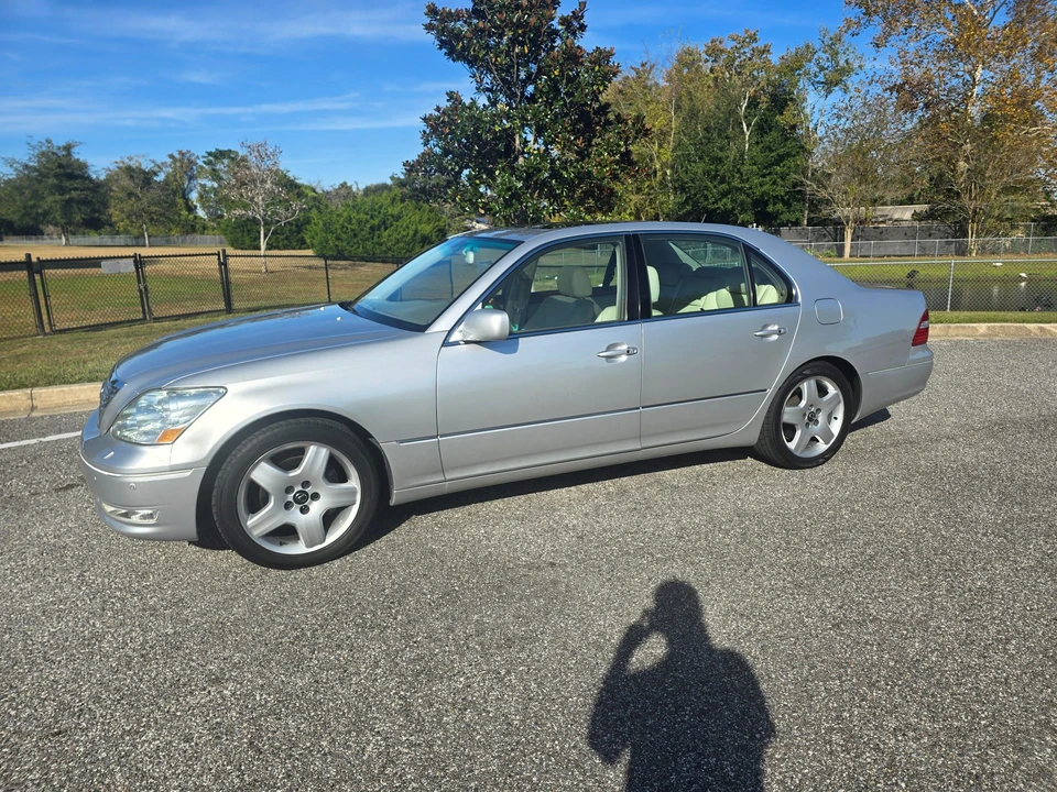 2006 Lexus LS 3rd Gen - Image 29 of 31