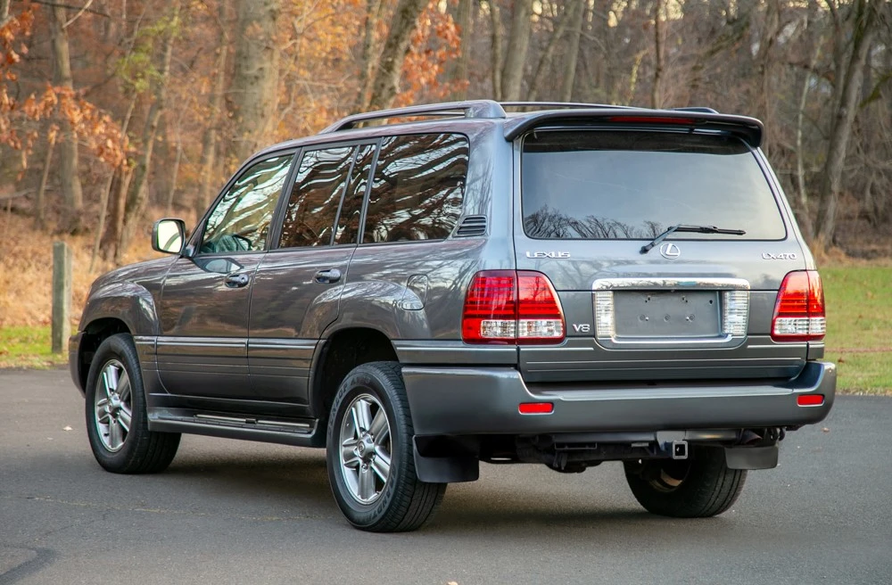 2006 Lexus LX 2nd Gen - Image 5 of 19