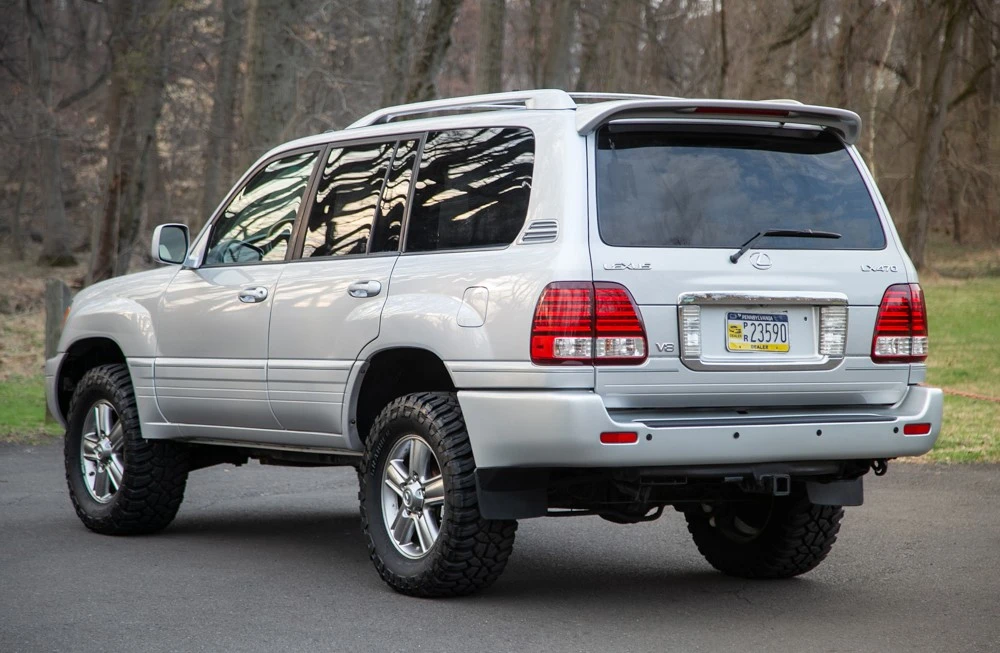 2006 Lexus LX 2nd Gen - Image 4 of 19