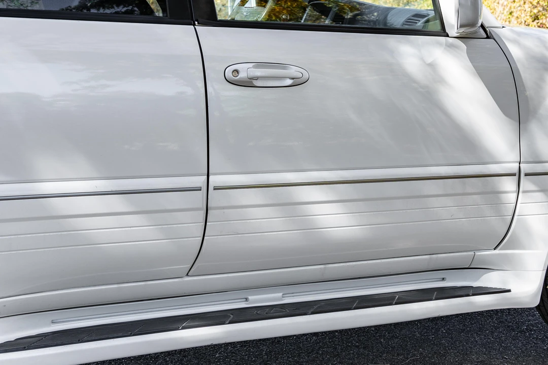 2006 Lexus LX 2nd Gen - Image 20 of 31