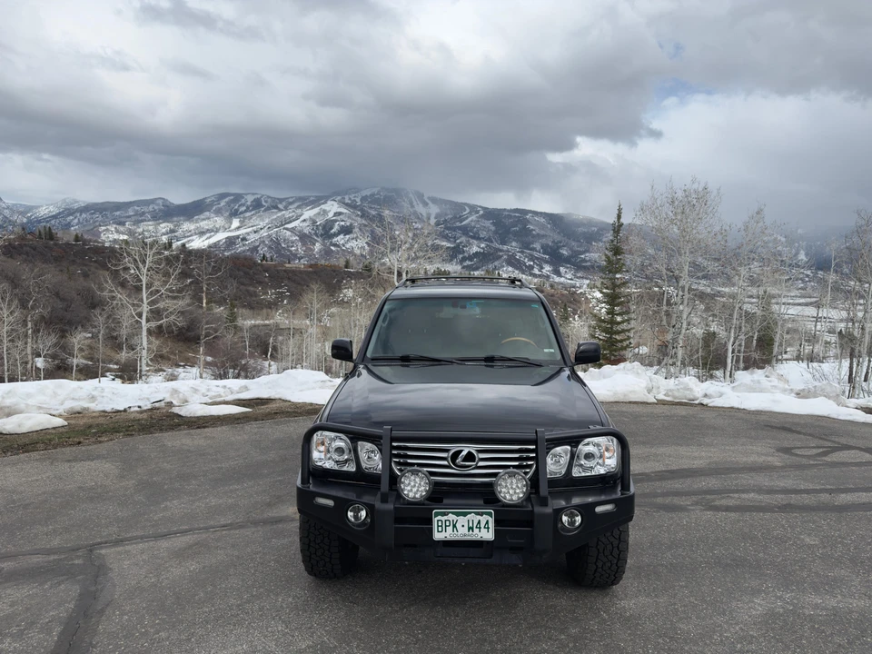 2006 Lexus LX 2nd Gen - Image 6 of 31